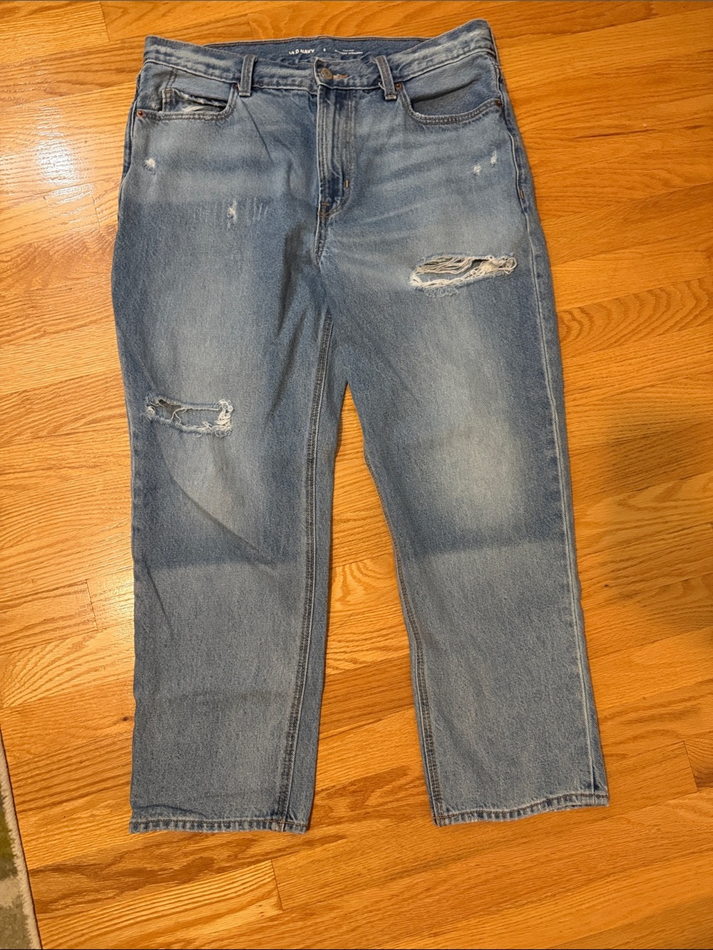 Old Navy Women's Light Blue High-Rise Distressed Jeans